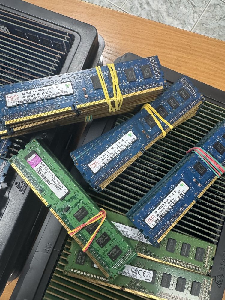Оперативна пам`ять для комп`ютерів Ram Dimm DDR3 4 Gb\ 8 gb 1.5v 1.35v