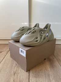 Yeezy Foam RNR Stone Salt