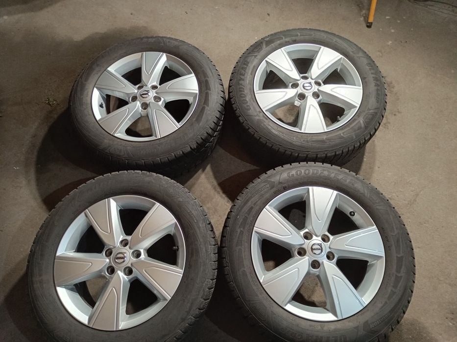 Alufelgi 17" 5x108 Volvo XC60 XC70 XC90 XC40 235/60/R17