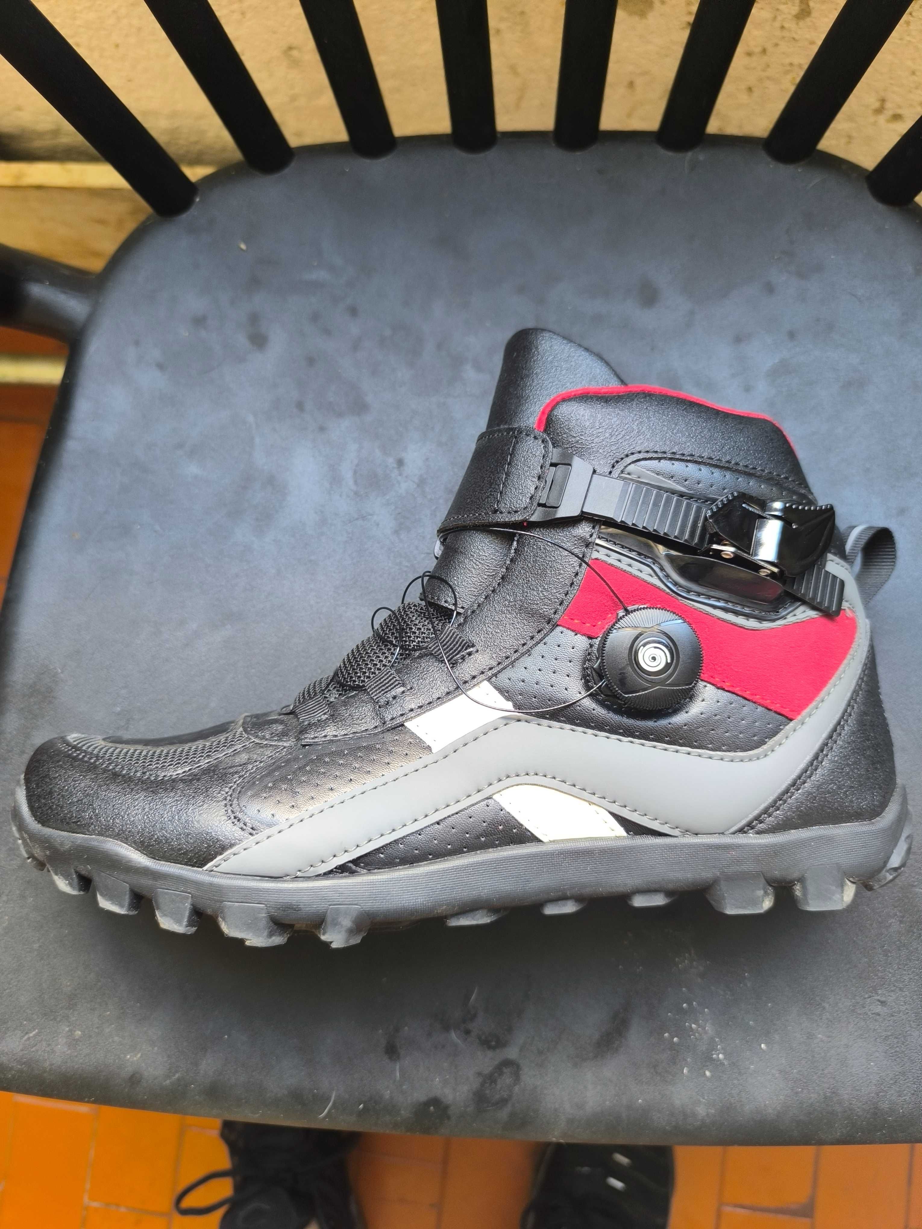 Bota motard novas T.42