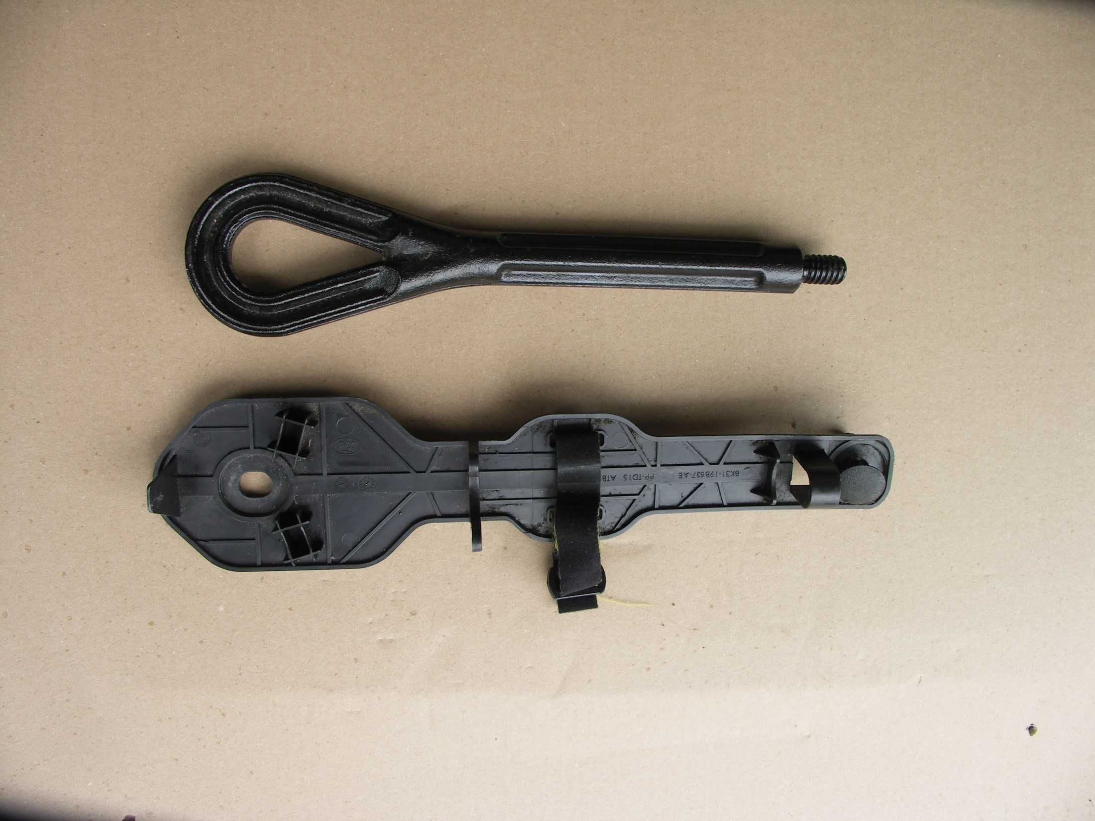 Ucho Holownicze Hak Ford Transit Mk8 VIII Lift
