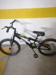 Bicicleta Criança BERG roda 20' (como nova)