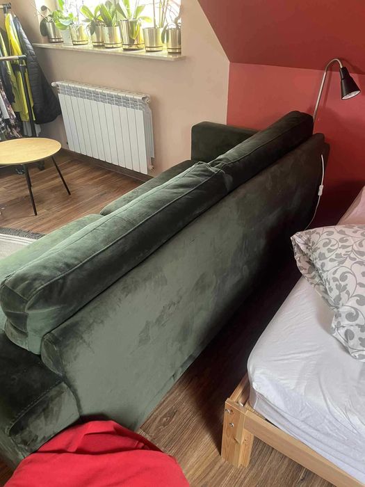 Sofa zielona welurowa