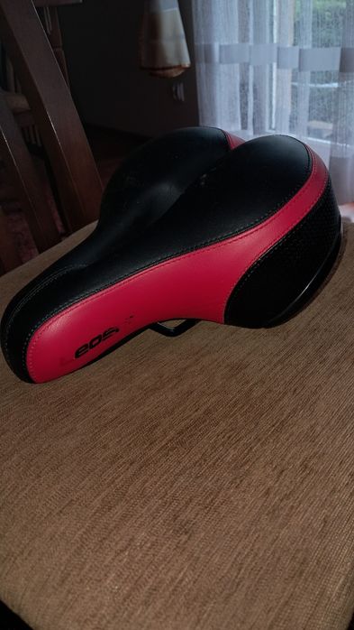 Siodełko Leoshi na rower stacjonarny lub turystyczny