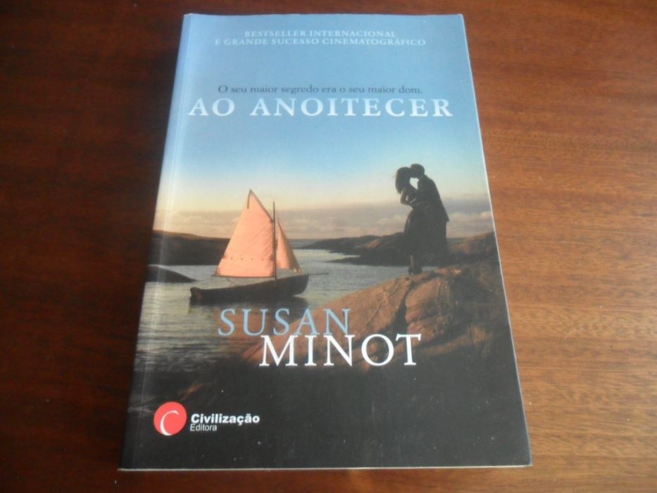 "Ao Anoitecer" de Susan Minot