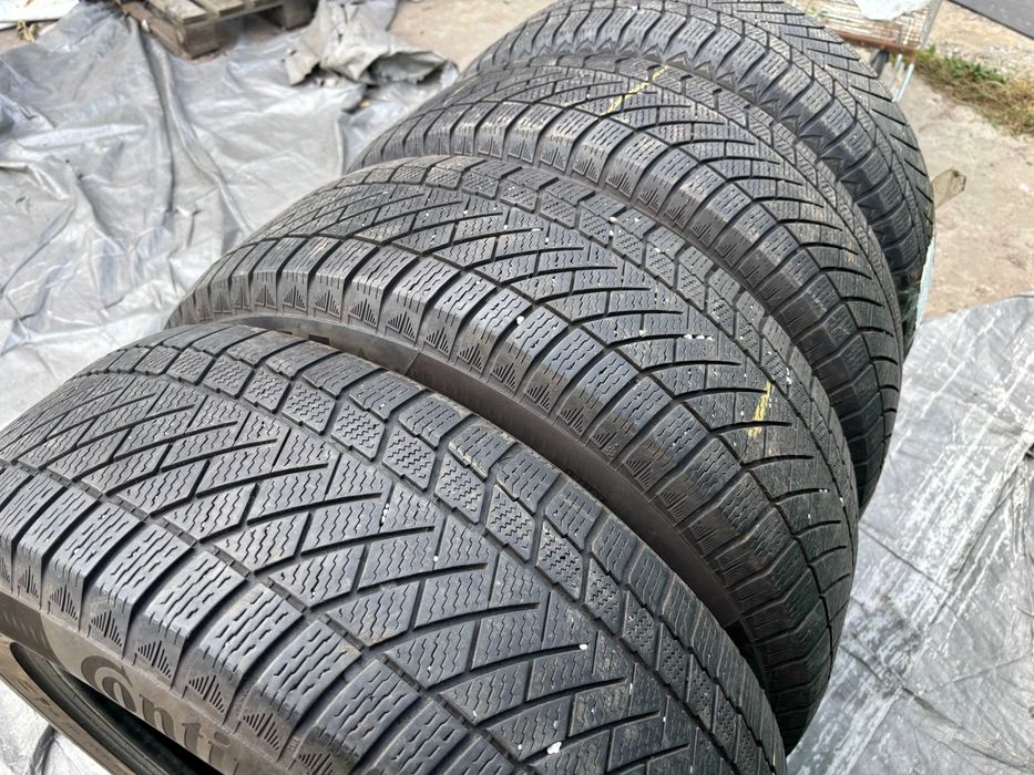 225-65-R17 CONTINENTAL CONTACT -6  комплект всесез резины GERMANY 2023