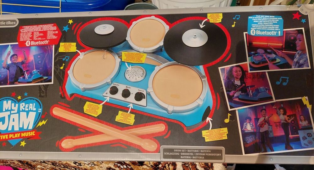 Продам детскую барабанную установку!