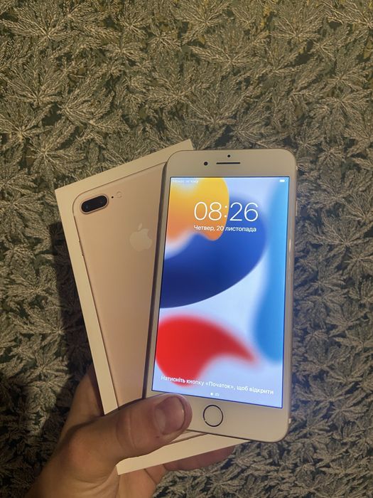 Айфон 7 + в идиальном состоянии