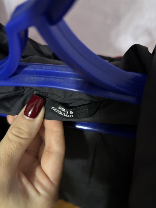 Куртки жіночі James&Nicholson