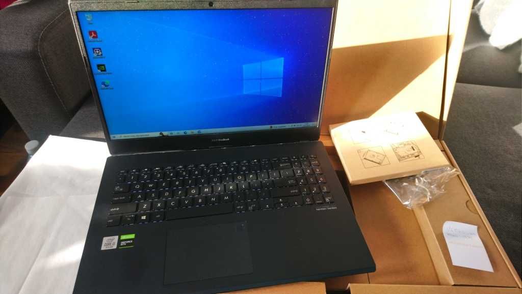 laptop Asus VivoBook x571Li, i5 10300H, 8GBRAM, GTX 1650ti, 512GB NVME