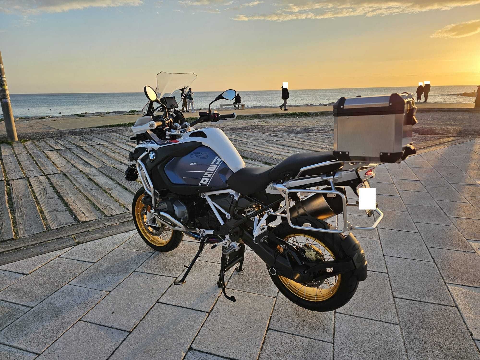 BMW R 1250 GSA TROPHY Garantia Fábrica BMW Agosto 2029
