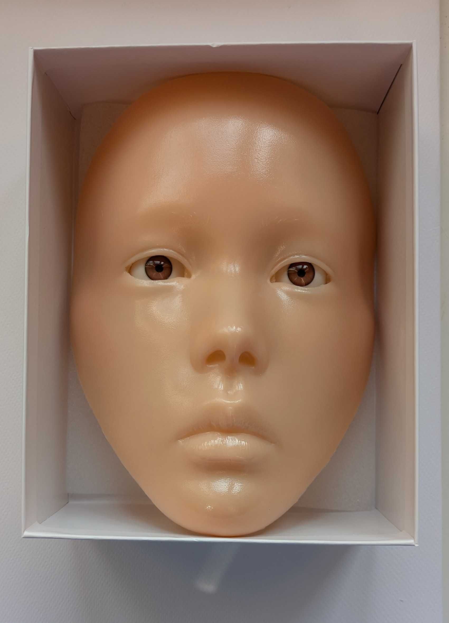 Manekin do makijażu