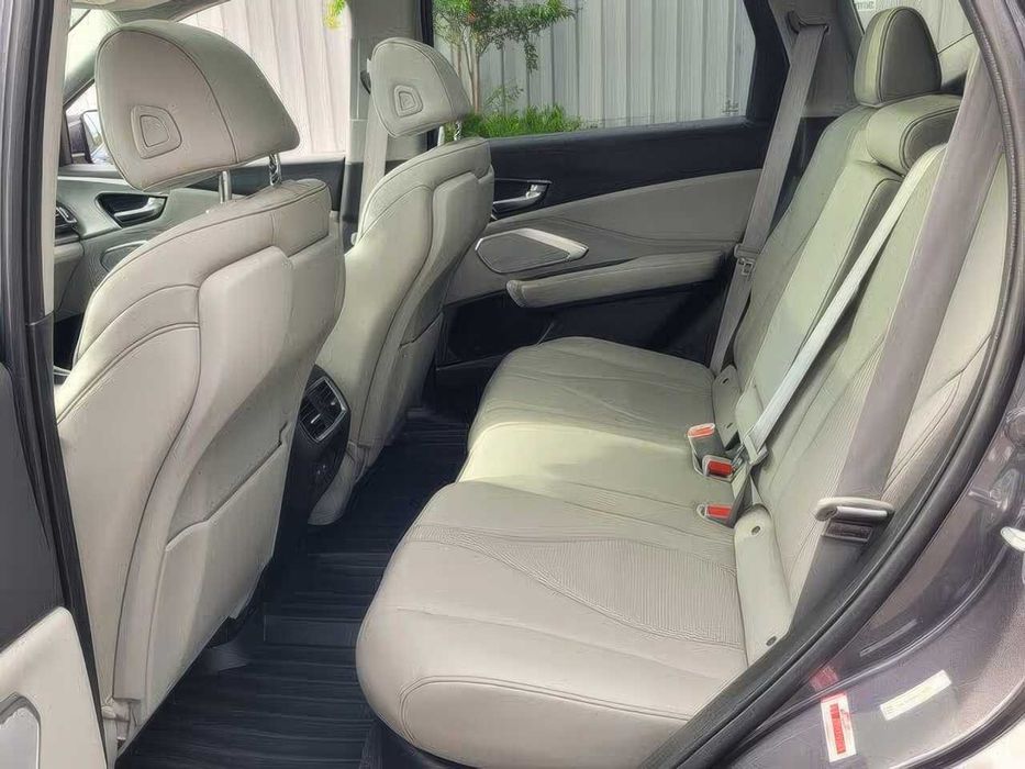 Acura RDX FWD with Technology Package      2021