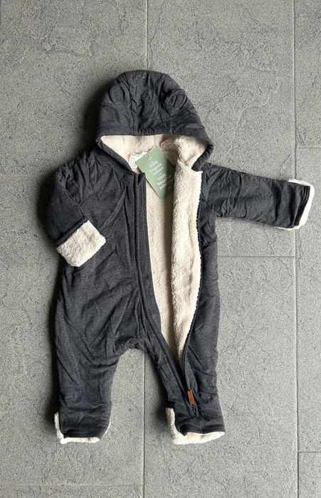 Комбінезон з капюшоном від h&m ріст 62  см