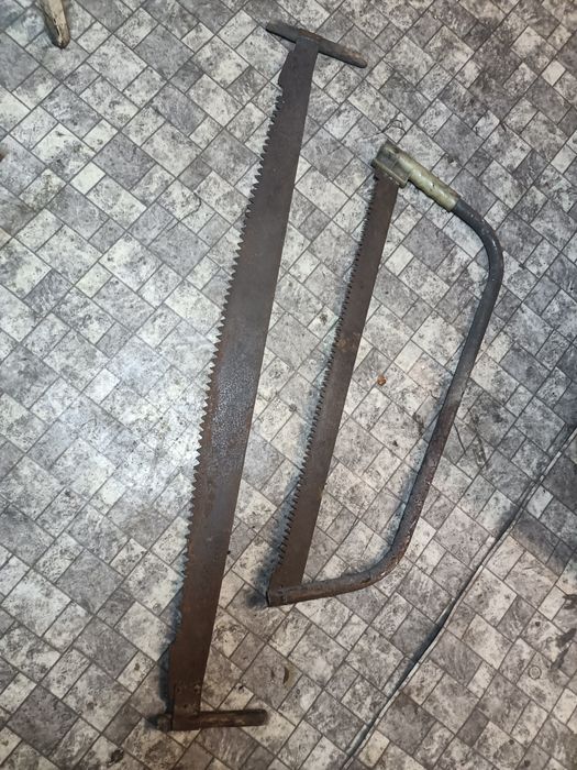 Stare piły 2 szt, ozdoba wnętrz zabytek