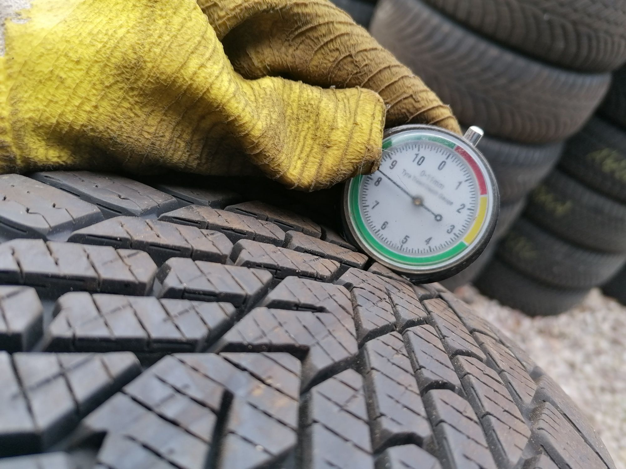 205/60/16 Pirelli 2023 rok zimowe