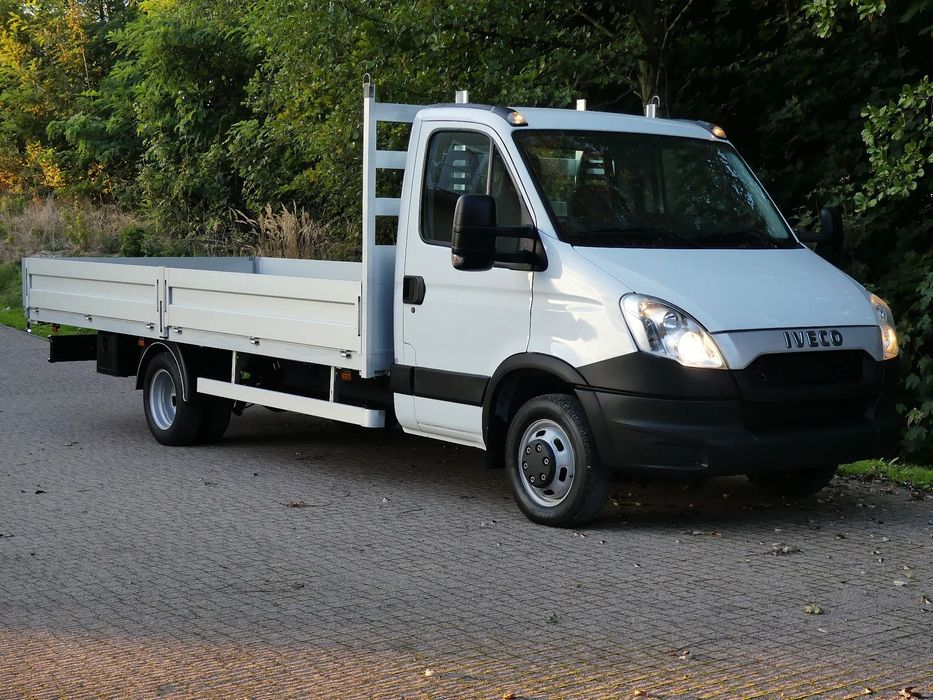 Iveco Daily  50C15 DMC 3.5T Kat B Super Stan Skrzynia 5.2m 10EP Zarejestrowany