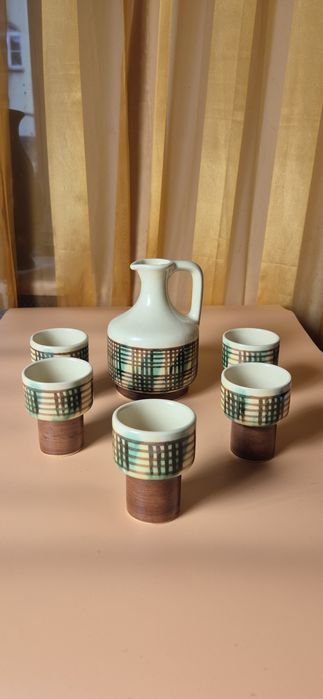 Piękna ceramiczna karafka dzbanek z kieliszkami vintage komplet T9