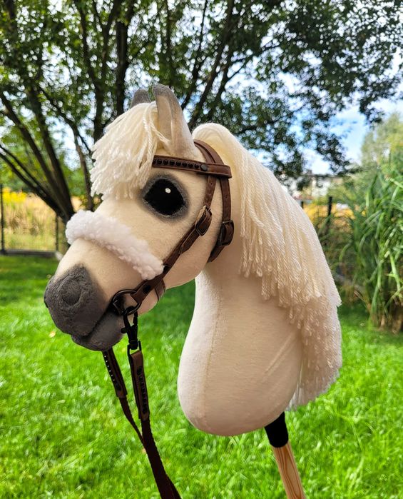 Konik Hobby Horse A4 ręcznie szyty z minky, zestaw z ogłowiem #33