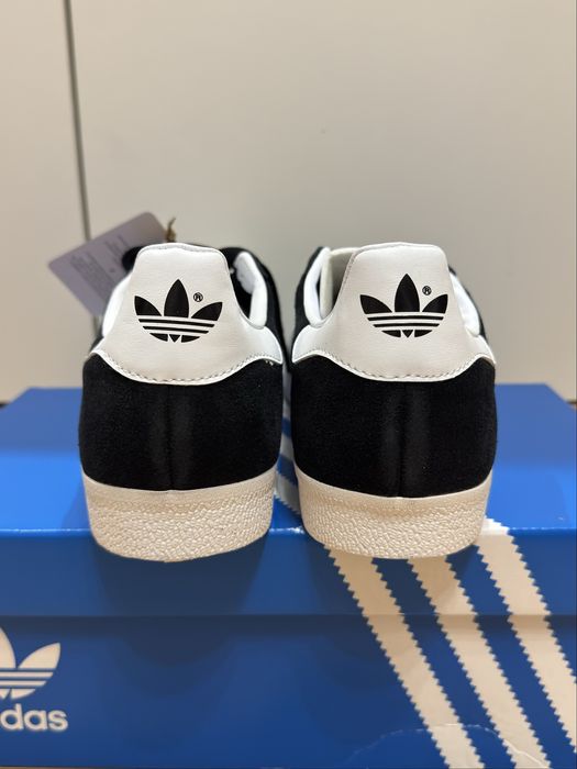 Buty Adidas Gazelle 42.5 sneakersy trampki NOWE czarne zamsz modne