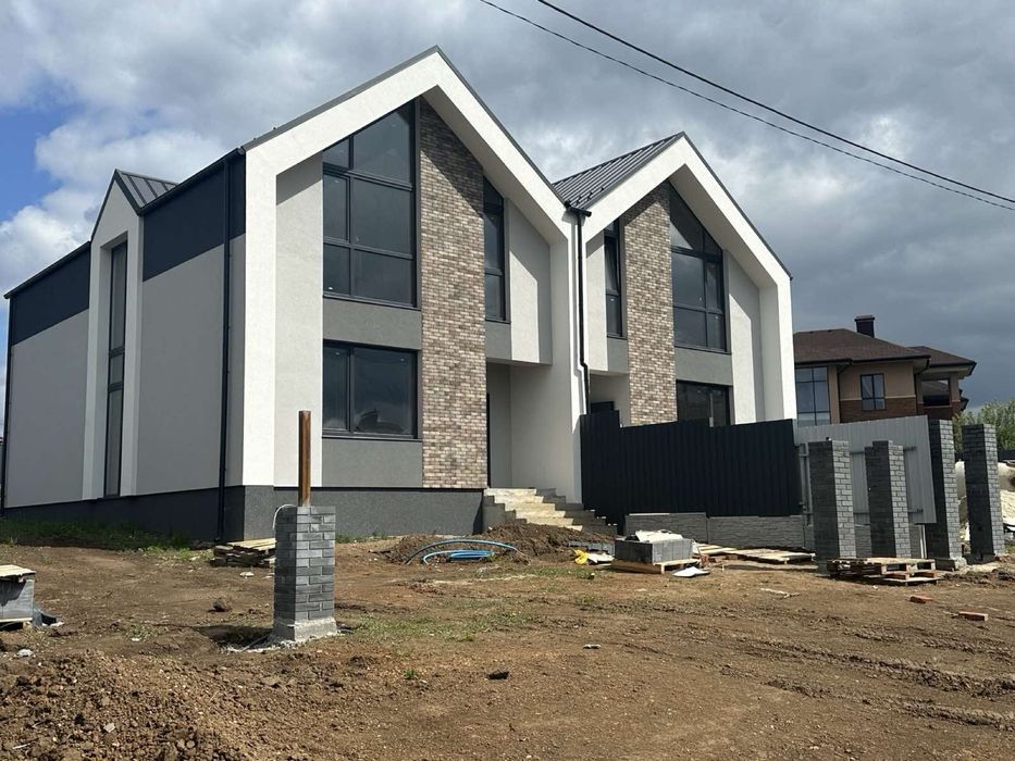 Поєднання переваг міського житла та приватного будинку