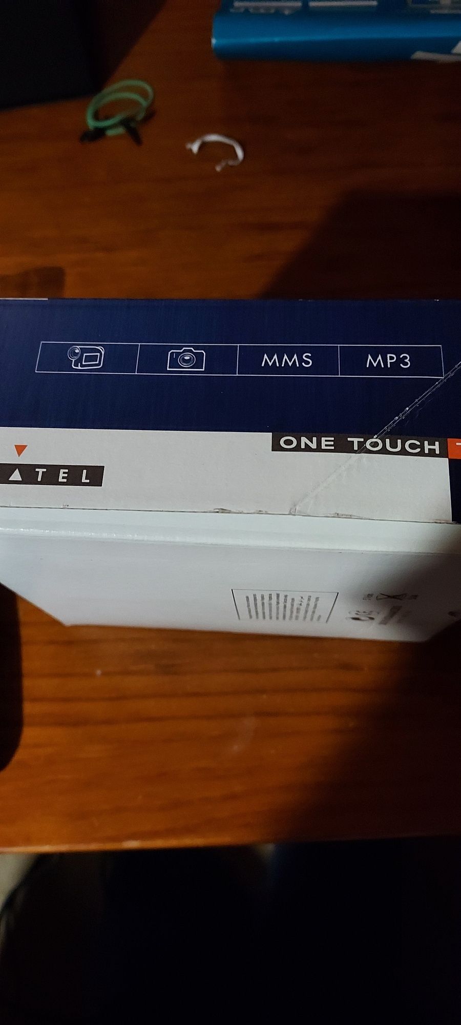 Telemóvel Alcatel One Touch 756