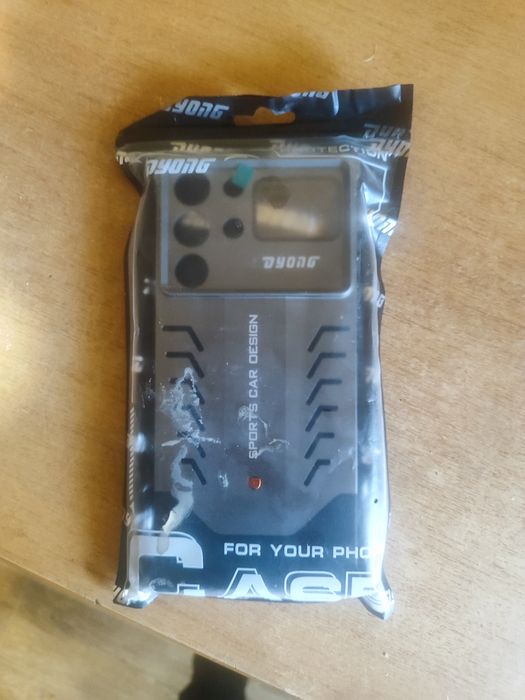 Продам новый чехол zte nubia red magic 10 pro+.