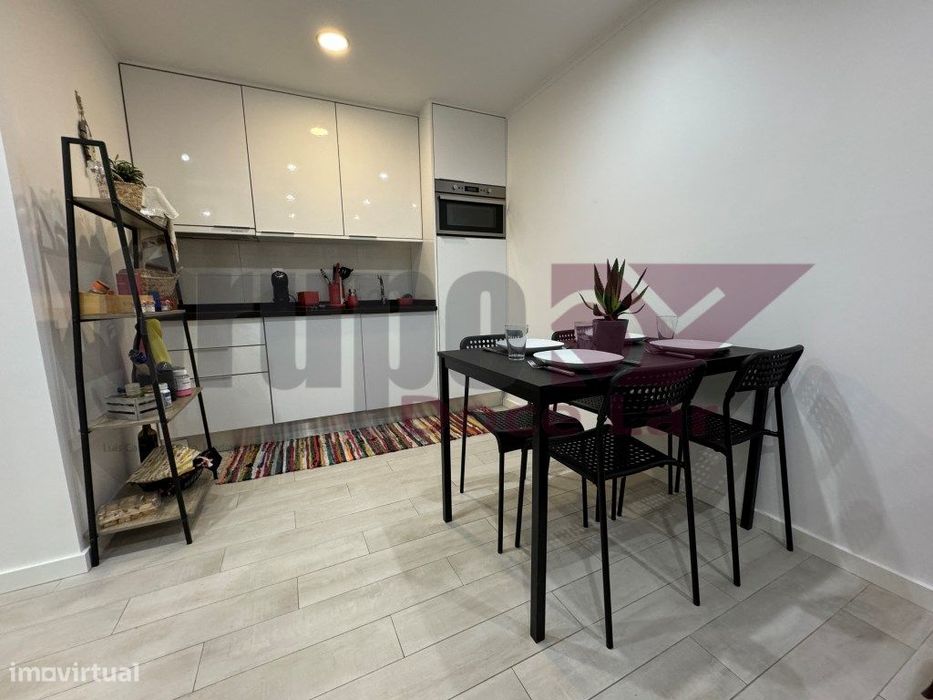 Apartamento T1 em Sesimbra