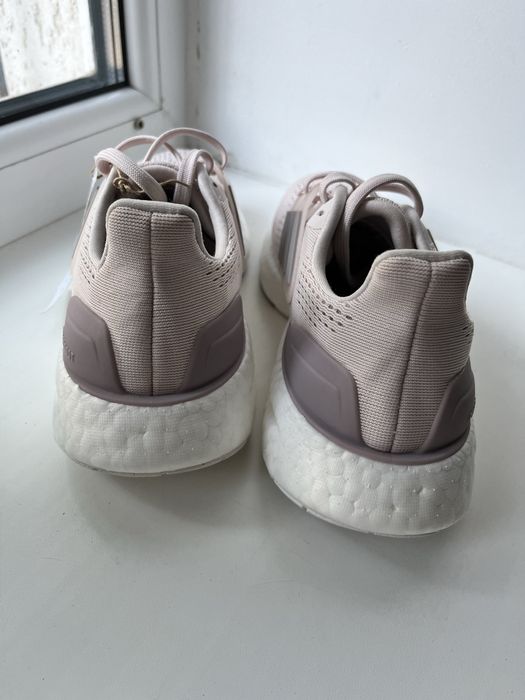Кросівки adidas pureboost 23