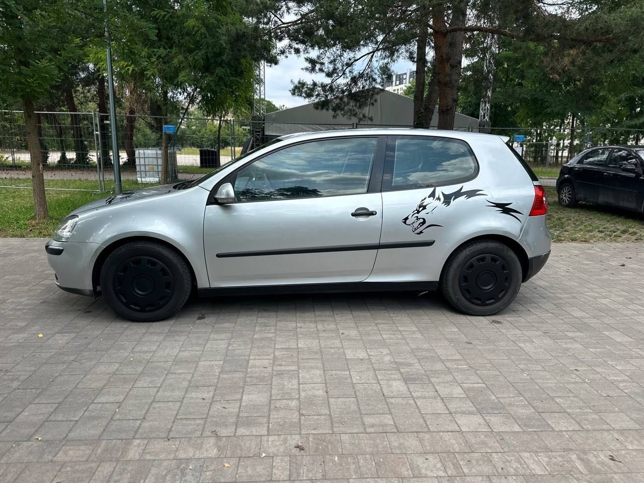 Volkswagen Golf 5 1.6mpi szyberdach