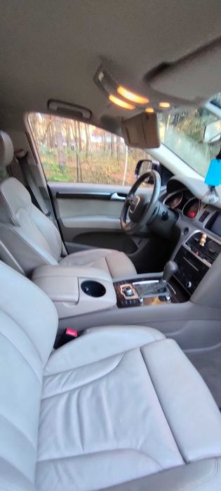 AUDI Q7 3.0TDI 2011R. Quattro triptronic 8-biegowa skrzynia