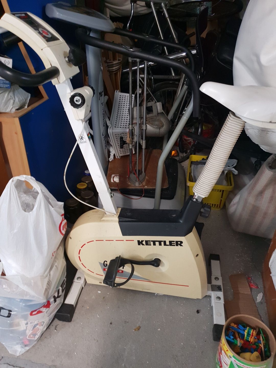 Sprzedam rowerer stacjonarny kettler