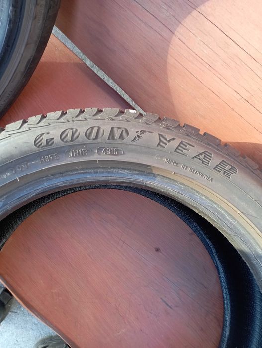 Opony wielosezon 2x 215/45R16 Good Year rok 2016