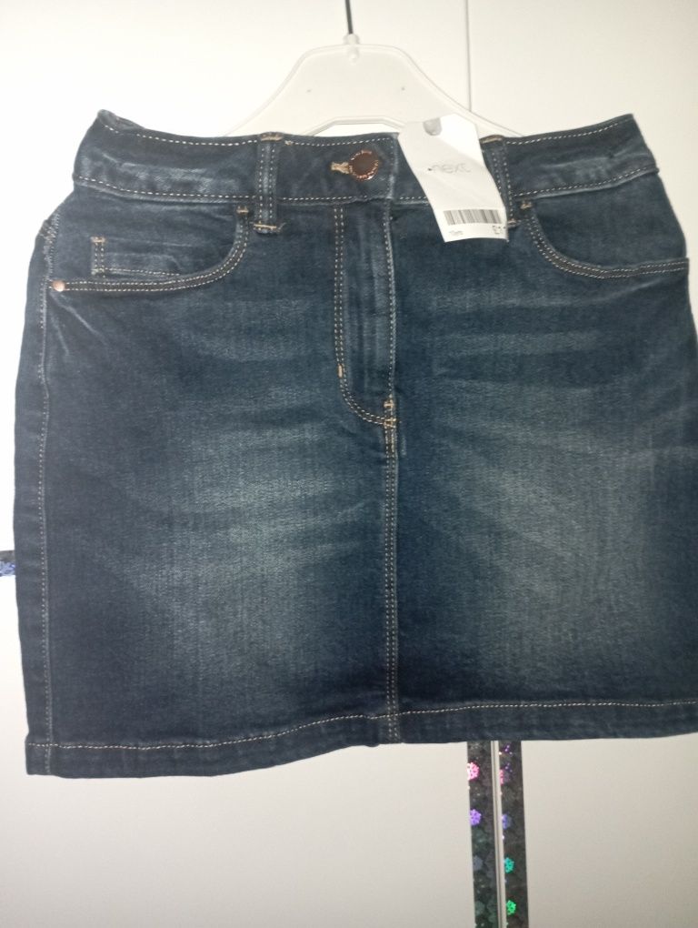 Śliczna Nowa spódniczka dziewczęca jeans 140 większe 134