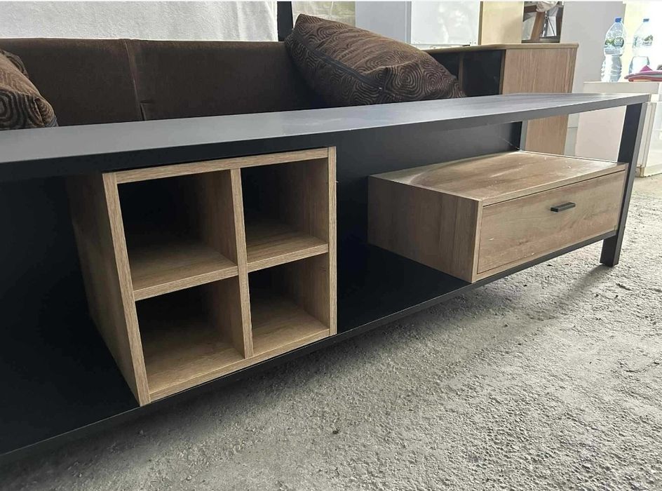 Szafka RTV 40x50x181 (możliwy transport)