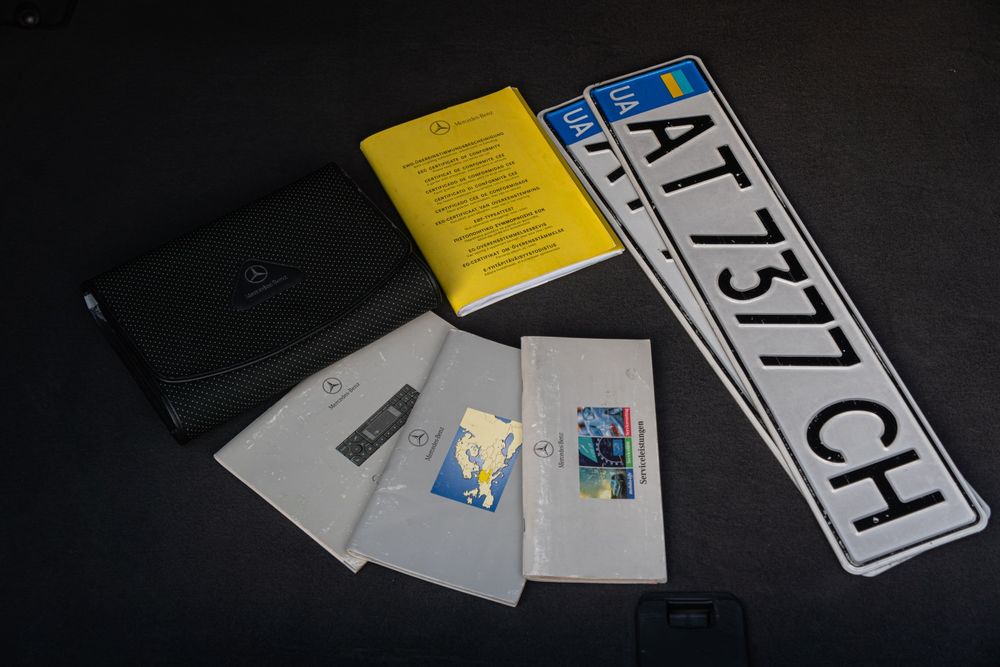 Mercede-Benz E-class W210 2.7CDI Очкарік