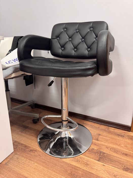 Стіл бровіста 2 шт