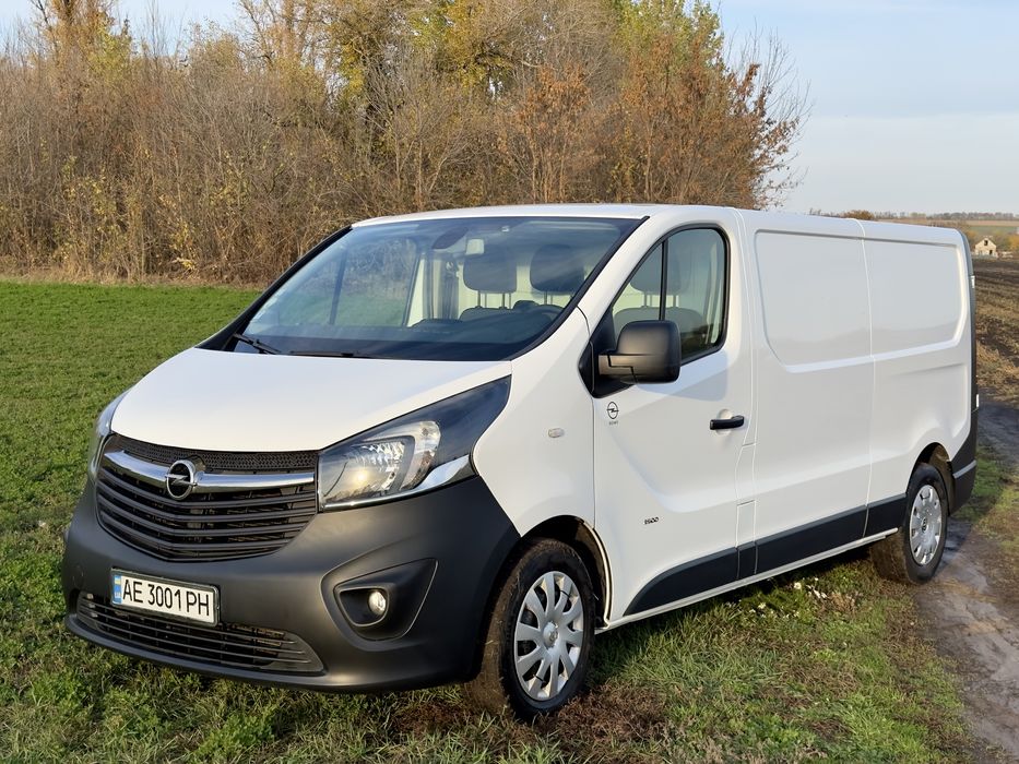 Продам Opel Vivaro в гарному стані
