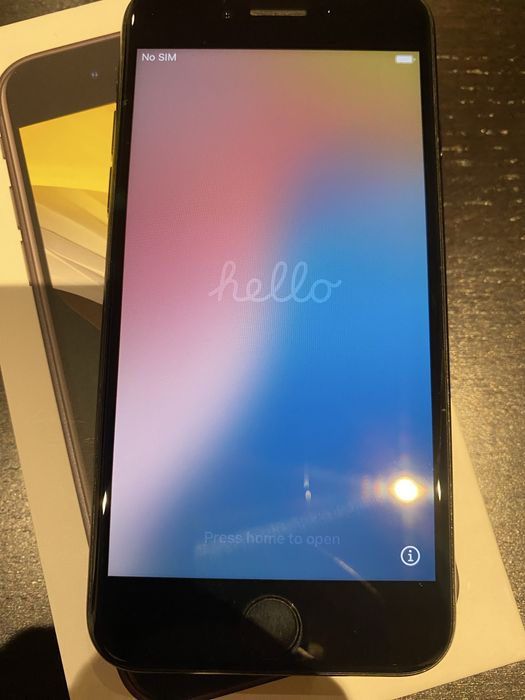 Apple iPhone SE 128GB