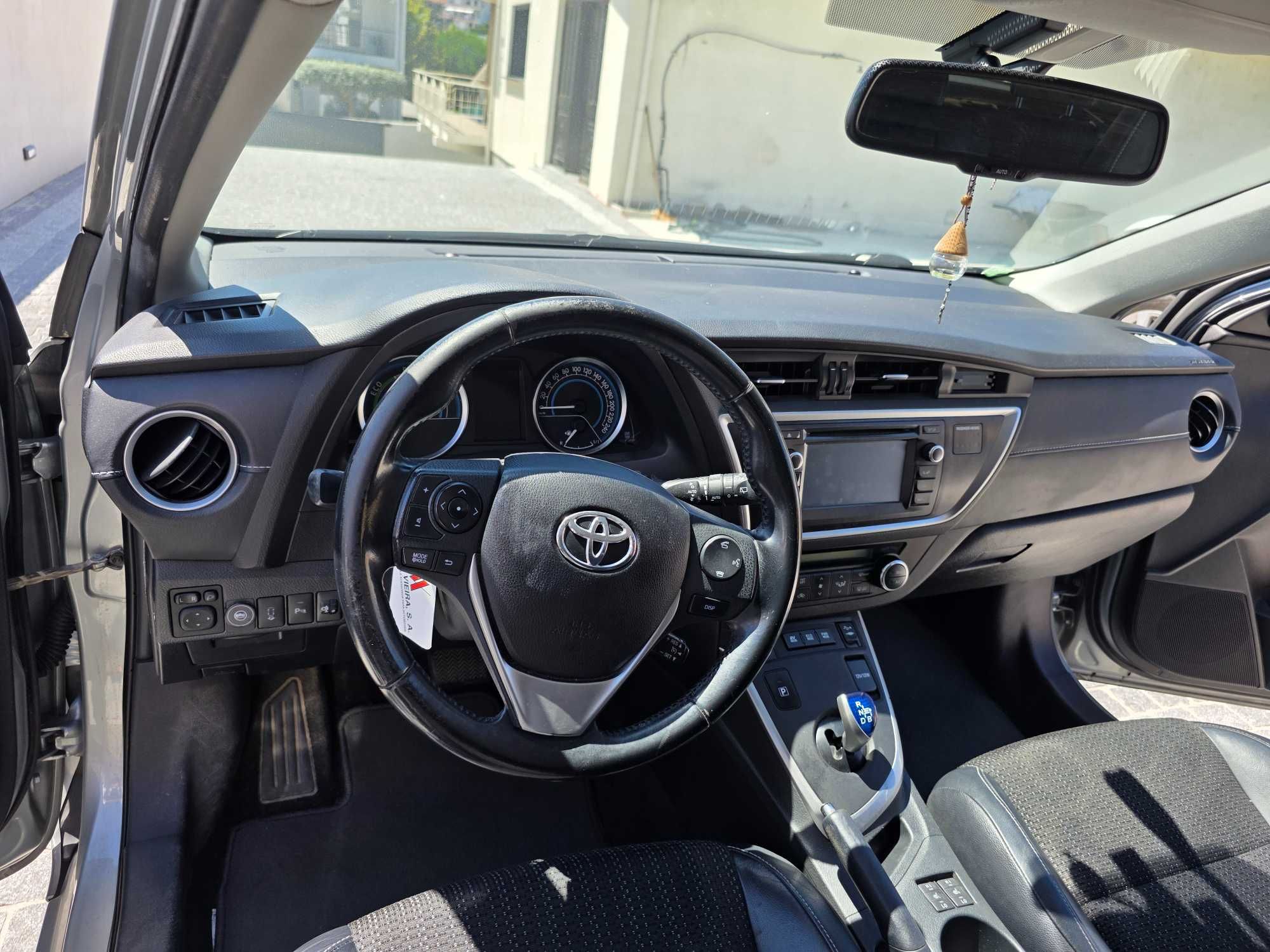 Toyota Auris 1.8 HSD Sport+Navi + KIT GPL