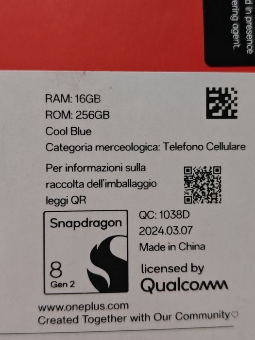 Oneplus 12r 16/256 global, 97% акум, 100w блок зарядки, 4 чохли