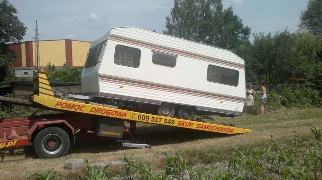 Auto-Pomoc drogowa laweta holowanie pojazdów osobowych Niskie Ceny!