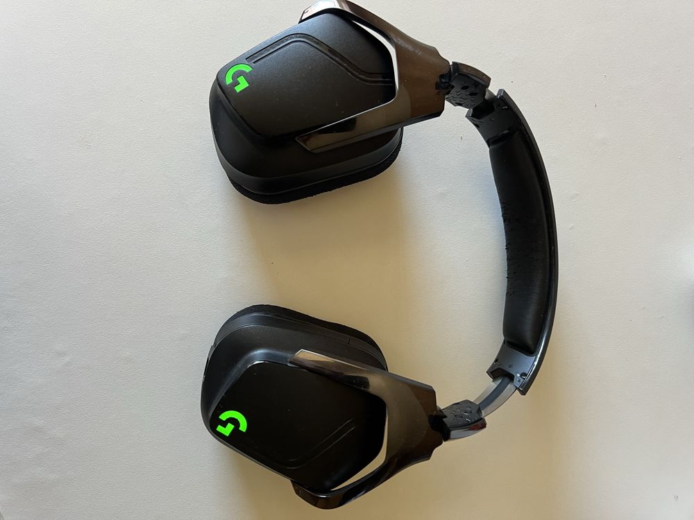 Vendo headset gaming logitech G935