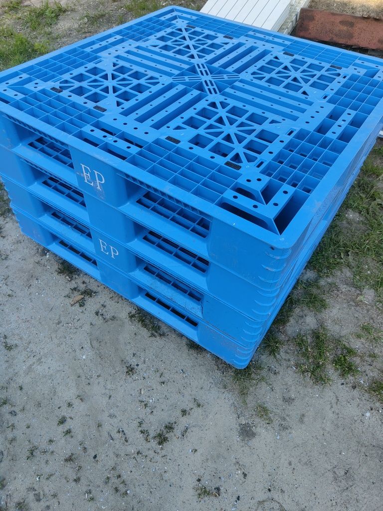 Palety plastikowe