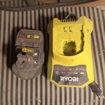 Akumulator i ładowarka Ryobi One+ 18V 48Wh