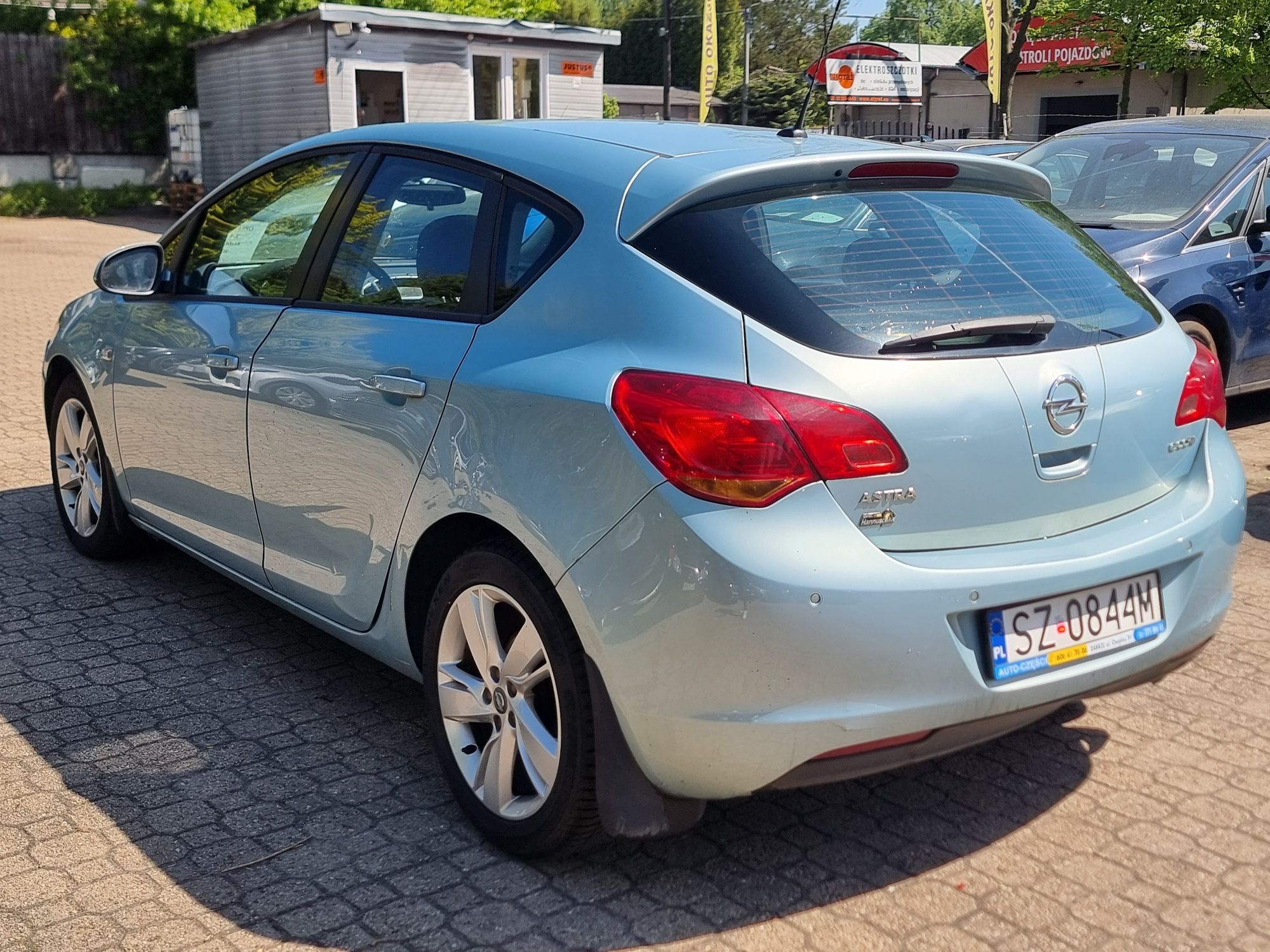 Opel Astra J  2010r  1.4 Benzyna EcoFlex  Klimatyzacja Sprawny