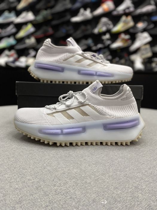 Чоловічі оригінальні кросівки Adidas NMD