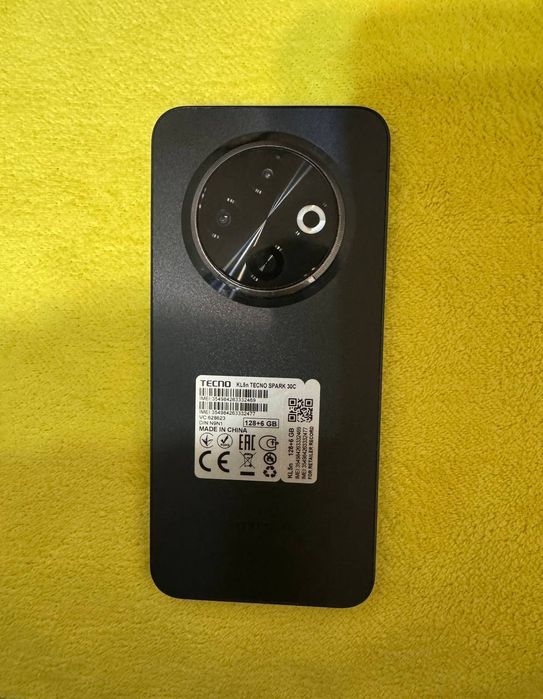 Tecno Spark 30c 128gb 6/128 gb стан нового