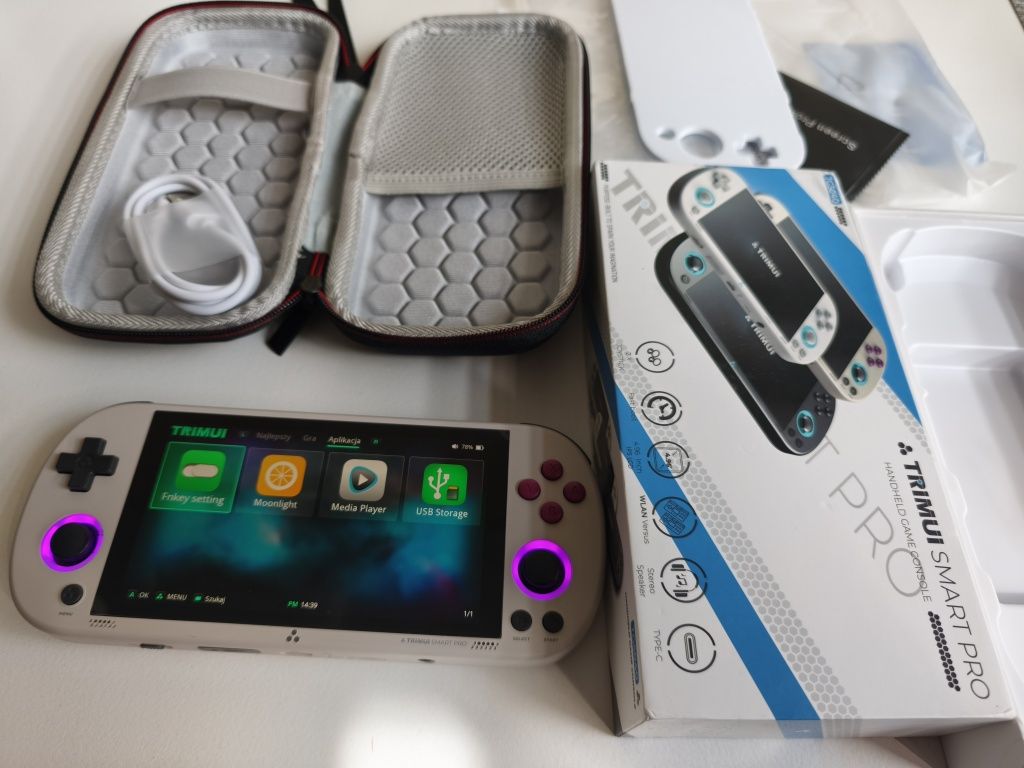 Trimui Smart Pro stan idealny jak nowa