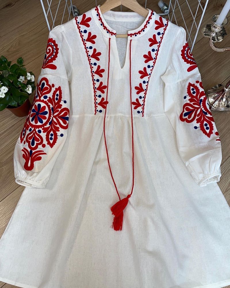 Вишиванка-плаття, вишита сукня, вишиванка біла